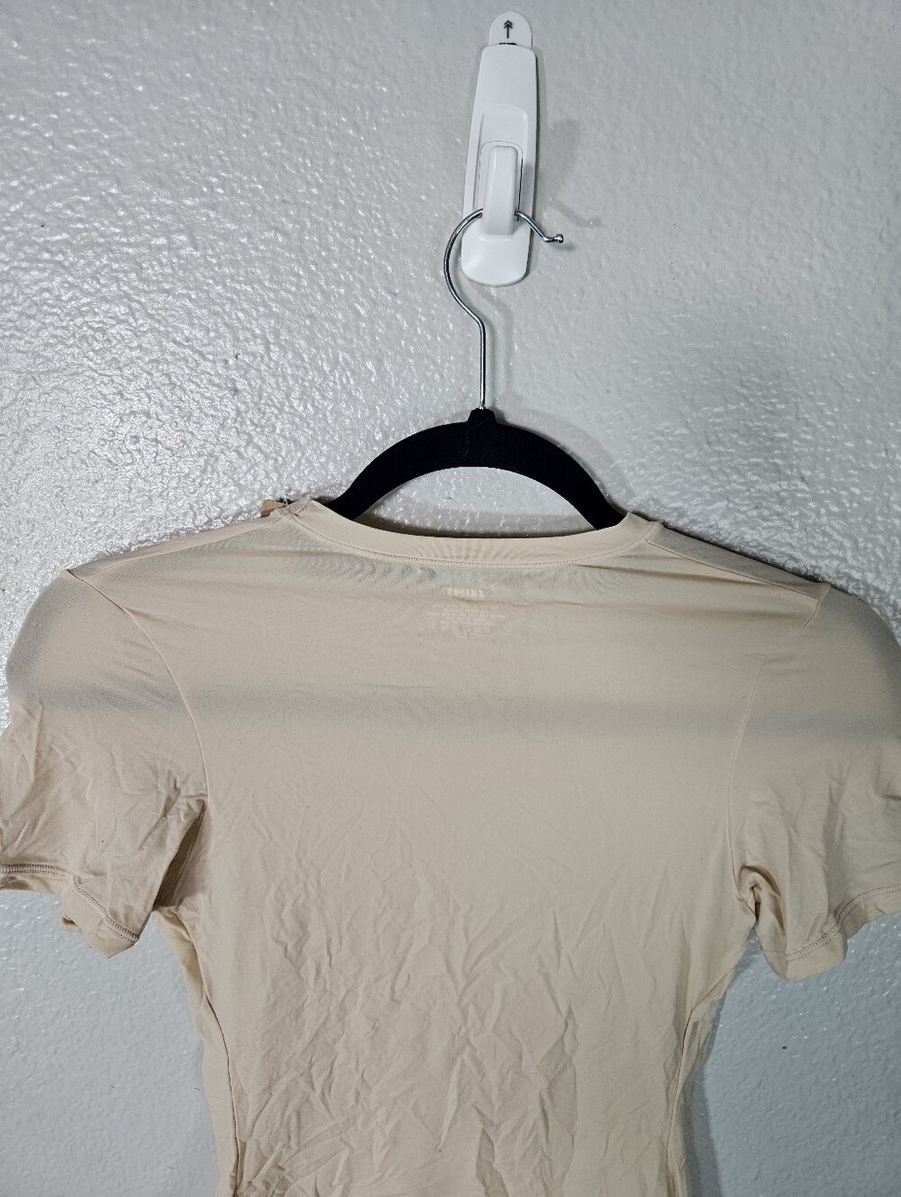 Skims Fits Everybody Short Sleeve Tee Size S - Picture 6 of 9